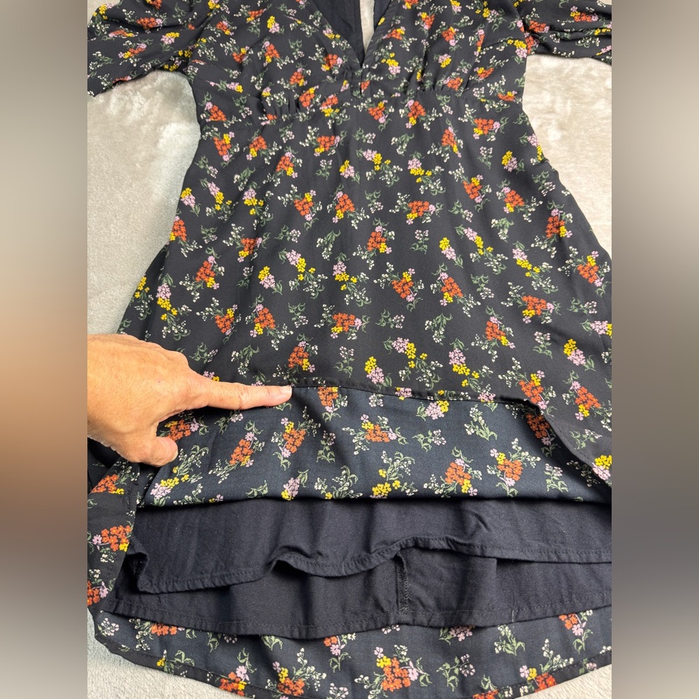 Abercrombie & Fitch Women's Black Floral‎ Mini Dress Size Medium Puff Sleeve - Picture 6 of 9